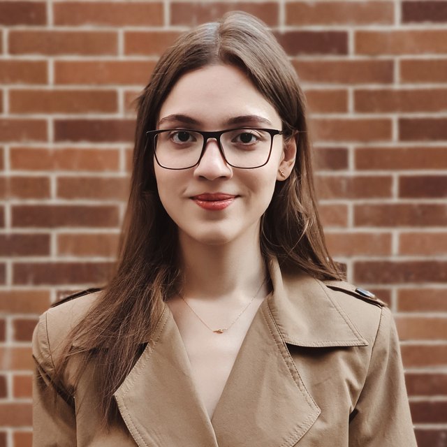 Portrait of Sara Rostami